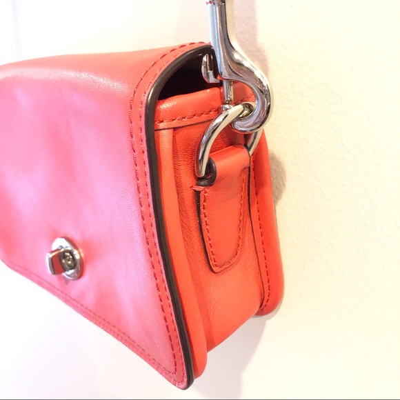 Coach Classic Small Orange Bag. - Picture 4 of 7